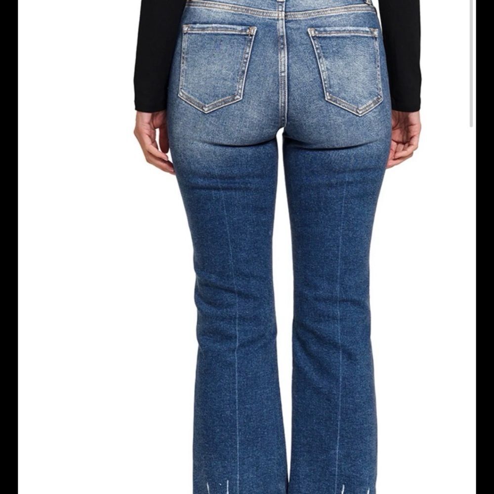 Zenana Outfitters Kick Crop Distressed Blue Straight Leg Jeans - Picture 2 of 9